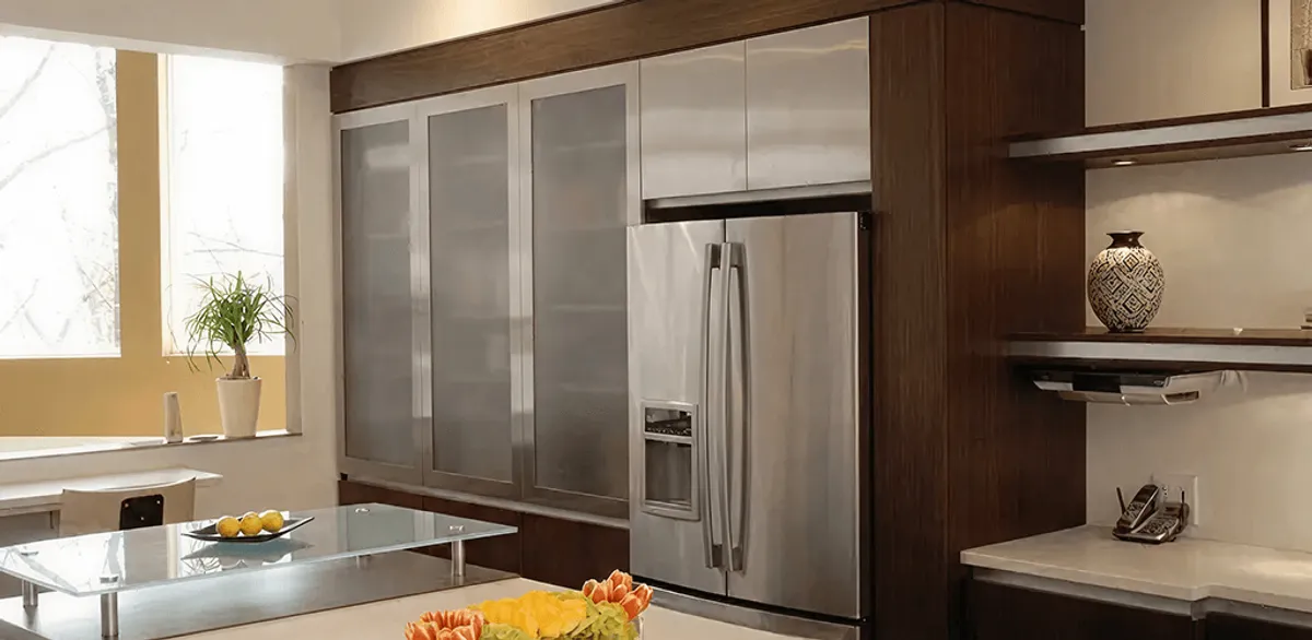 Cabinet door replacement and modern kitchen cabinet upgrade in Charleston, SC